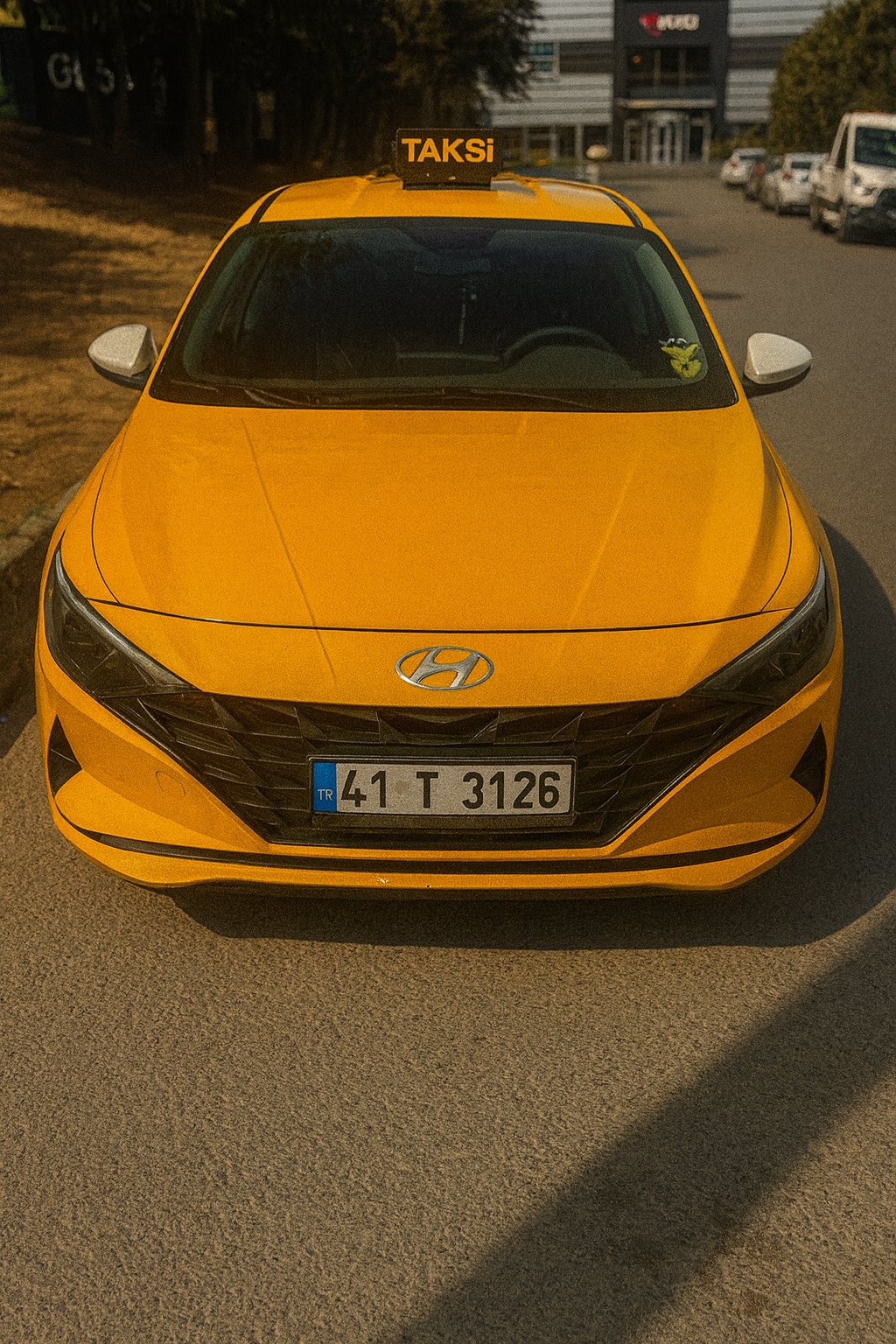 HYUNDAI ELANTRA - 41T3126